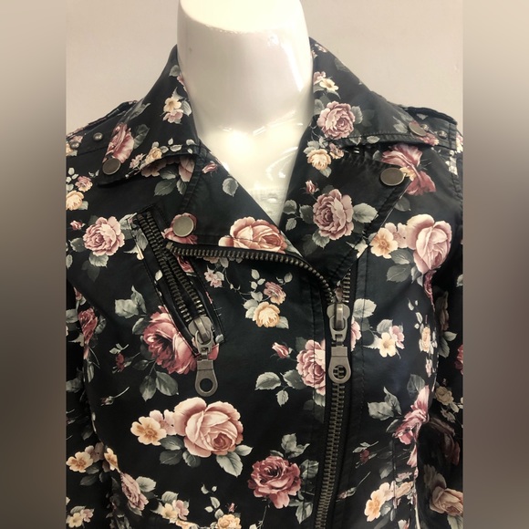JOLT BOMBER FLORAL JACKET IN SIZE SMALL IN POLYURETHANE MATERIAL WATER PROOF - Picture 11 of 16